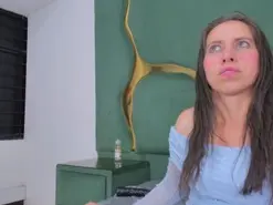 Amateur Watch Live Sex Cams of RoxanneBloom