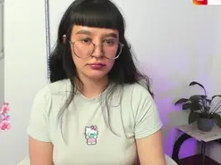 Amateur Live Sex Cam of hot_moon_18
