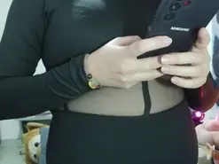 Amateur Live Sex Cam of Curly_greeneyed