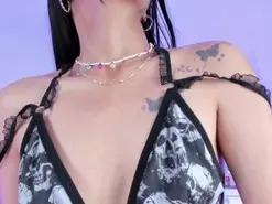 Amateur Live Porn of emili_clark