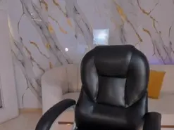 Amateur Live Sex Cam of SarahYates