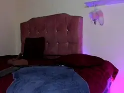 Amateur Adult Webcam of Alyn_miller