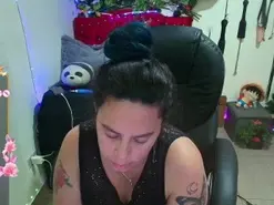 Amateur Live Sex Cam of elektra_32