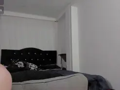 Amateur Watch Live Sex Cams of AmyAloqua