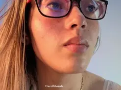 Amateur Sex Chat of carol_blonde
