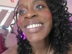 Amateur Adult Webcams of anisha_zambra