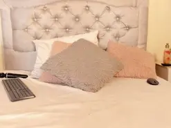 Amateur Live Porn of escarleth_