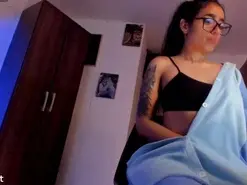 Amateur Adult Video Chat of La_gata_69