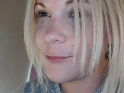 Amateur Adult Webcam of Hottye