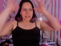 Amateur Adult Webcam of adri_rivera