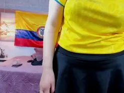 Amateur Live Sex Cam of Nohemi_Louse