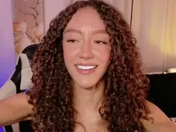 Amateur Free Porn Cam of ChloeMoreti