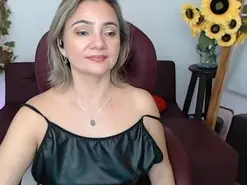 Amateur Live Sex of ana_milf
