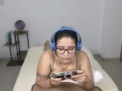 Amateur Free Live Porn of Moon_woman