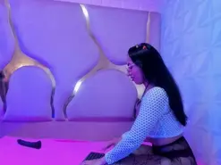 Amateur Free Porn Cam of MiaDivineHYH