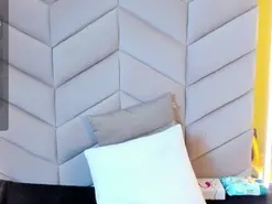 Amateur Adult Webcam of MiaDixon69_