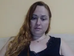 Amateur Adult Video Chat of zara_red