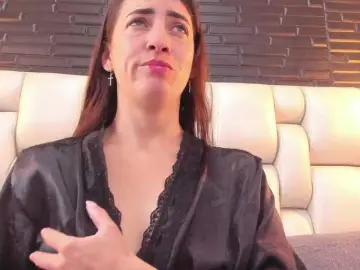 Bongacams Watch Live Sex Cams of SaloHeaven
