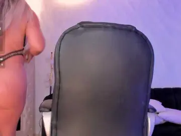 Bongacams Live Sex Cam of SophieBarnett