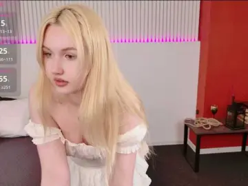 Bongacams Live Sex of LillyEyess