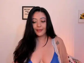 Bongacams Free Live Porn of Lauratoro