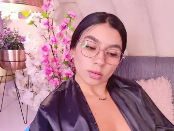 Bongacams Watch Live Sex Cams of Alyssa-Ray
