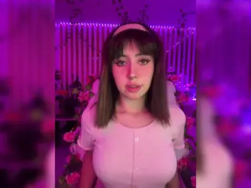 Bongacams Live Porn of MiaLiaHot
