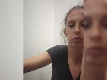 Bongacams Sex Cam of KITTYtempreXXX