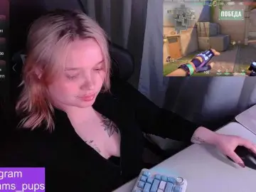 Bongacams Watch Live Sex Cams of AlinaAdams