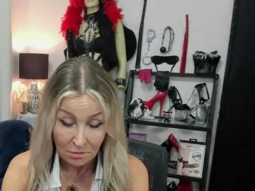 Bongacams Private Sex Chat of soft-crystal