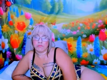 Bongacams Adult Webcams of indianroxy