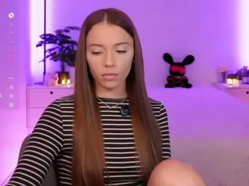 Bongacams Sex Cam of MaybeBabeTV