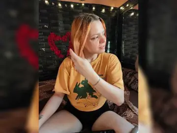 Bongacams Nude Webcam of AliceRabbit