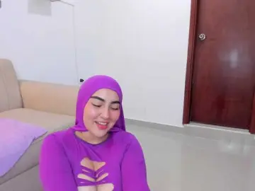 Bongacams Free Porn Cam of Malika-Noor