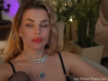 Bongacams Watch Live Sex Cams of -Queen-Maria-