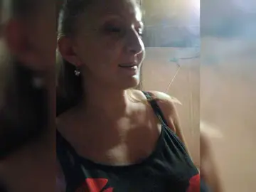 Bongacams Live Sex Cam of Zarevna