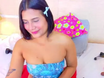 Bongacams Adult Webcam of tiny-whore
