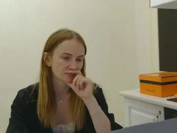 Bongacams Sex Cam of AinyrVixxen