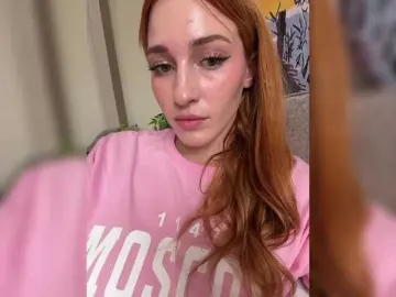 Bongacams Watch Live Sex Cams of ArinaSmile