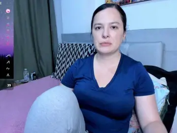 Bongacams Watch Live Sex Cams of angelaagomez