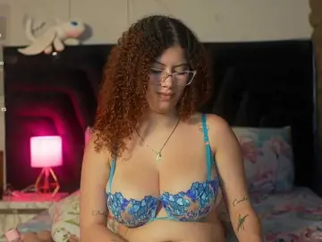 Bongacams Best Webcam of HoneyHips