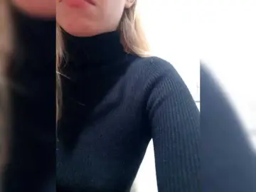 Bongacams Watch Live Sex Cams of LittleSammy