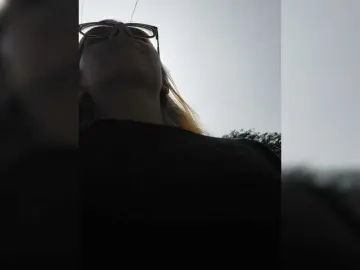 Bongacams Free Porn Cam of LittleSammy