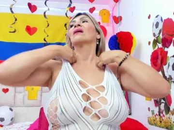 Bongacams Best live sex cam show of Celeste-Linco