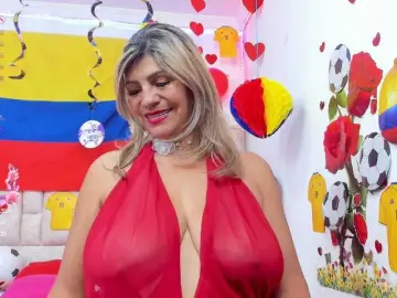 Bongacams Best Webcam of Celeste-Linco