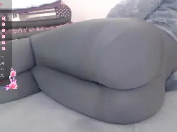Bongacams Sex Cam of Sexy--Brunettee69