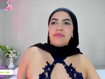Bongacams Watch Live Sex Cams of mhia-paris