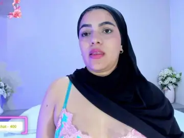 Bongacams Best live sex cam show of mhia-paris