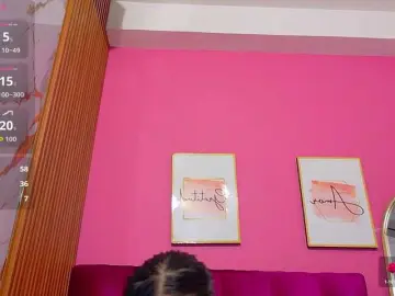 Bongacams Watch Live Sex Cams of yourcuteneighbourr