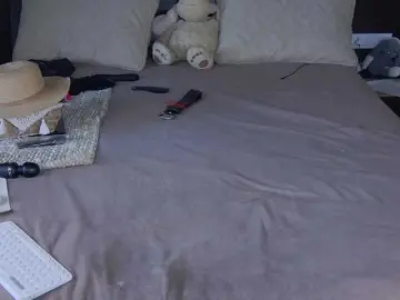 Bongacams Free Live Porn of HairyCrotch